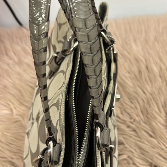 Coach Purse - Picture 9 of 9